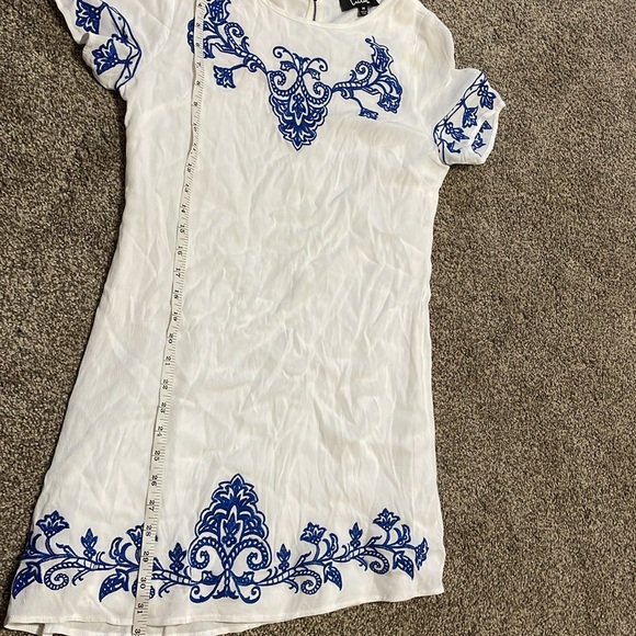 Lulus Tale to tell blue & ivory embroidered dress Medium - Picture 9 of 9